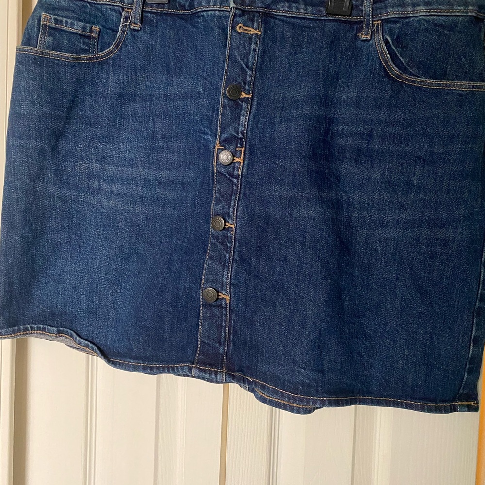 Old Navy Dark Blue Button-Up Mini Skirt